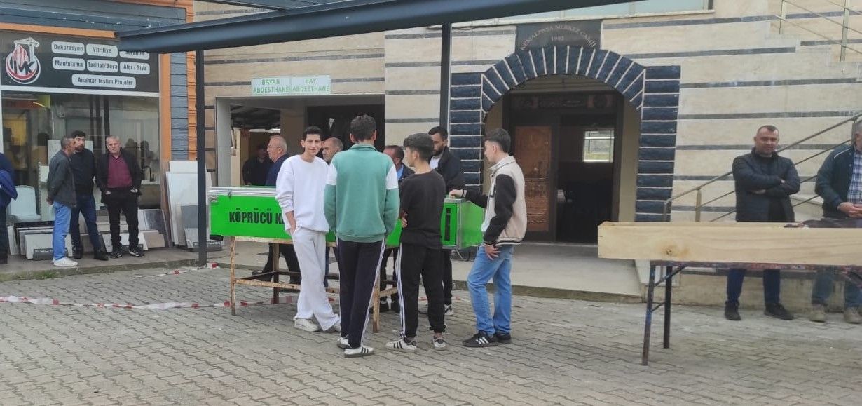 Babasının kaza kurşununa hedef olan oğul toprağa verildi