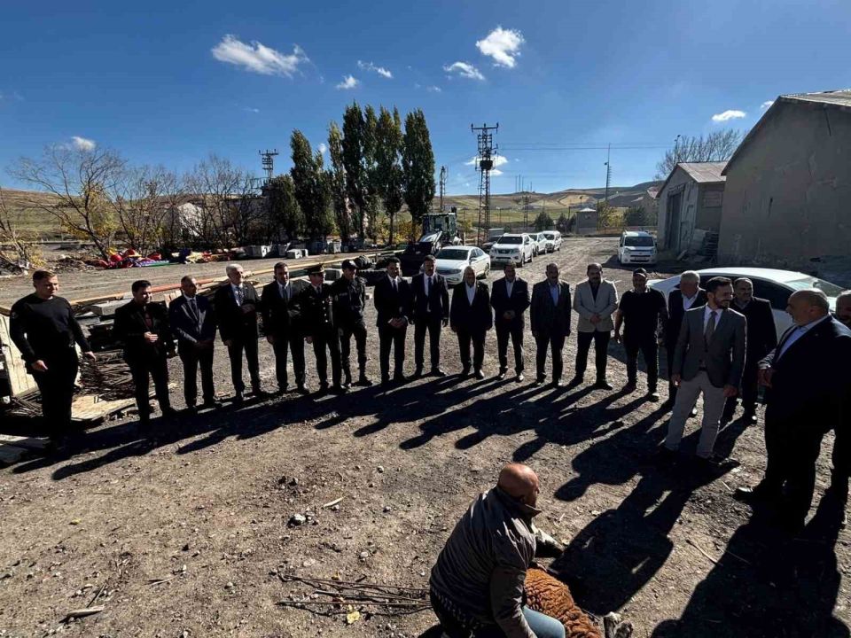 Tutak’ta hayvan pazarı inşaatı başadı!