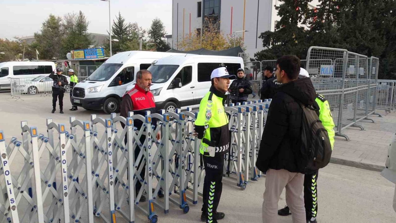 Malatya’da 116 sanıklı organize suç örgütü davası başladı