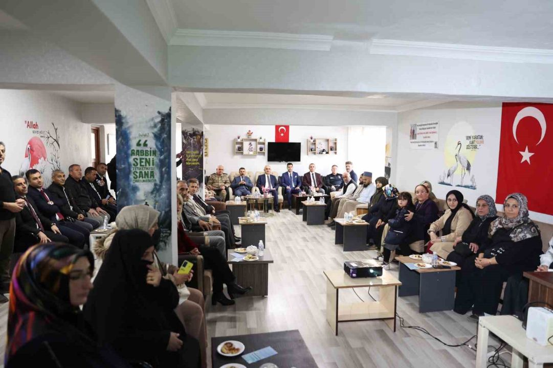 Muş'ta "Gençliğine İyi Bak-2" projesi başarıyla tamamlandı