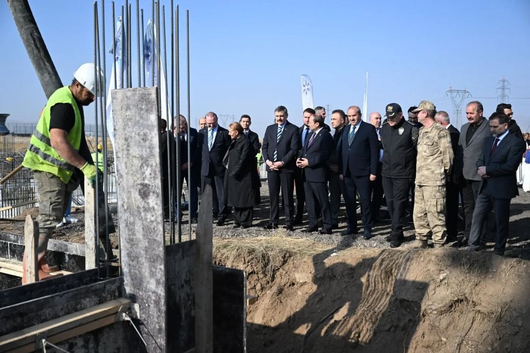 ETÜ Spor Bilimleri Fakültesi eğitim binası için temel atma töreni düzenlendi