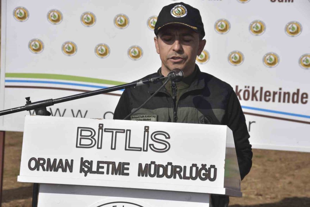 Bitlis’te fidanlar toprakla buluştu