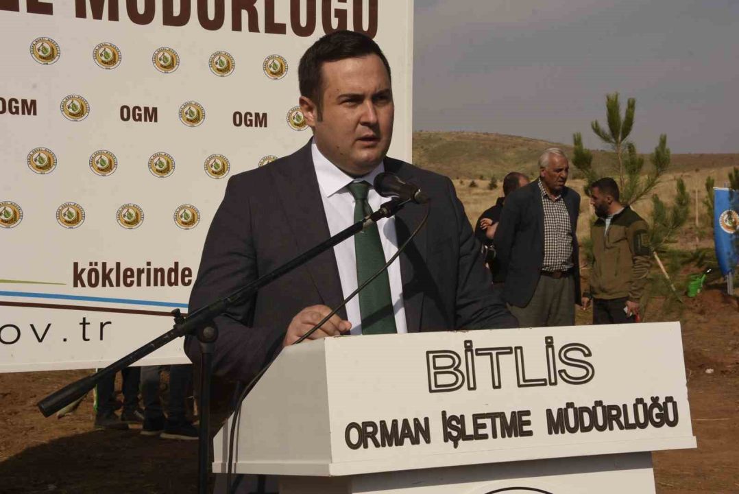 Bitlis’te fidanlar toprakla buluştu