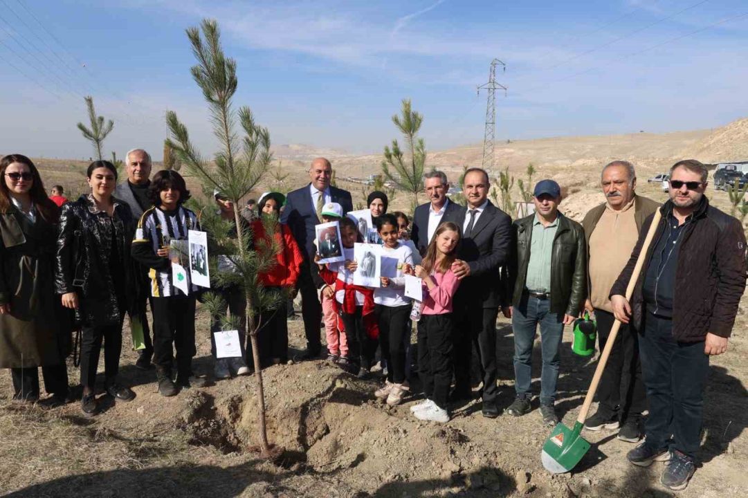Van’da öğrenciler yarınlara nefes oldu