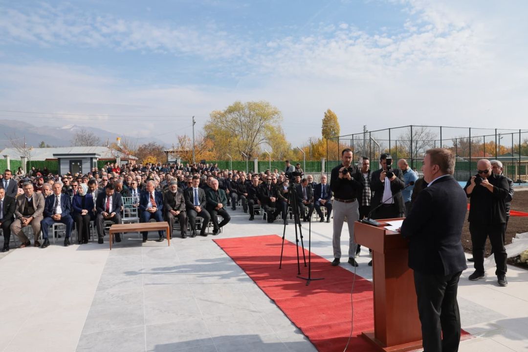 Fatma Aksu Yatılı Kız Kur’an Kursu açıldı