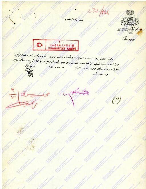 Erzurum Valisine İstiklal Madalyası