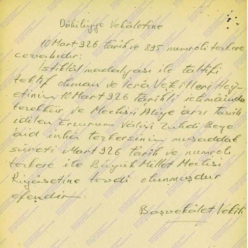 Erzurum Valisine İstiklal Madalyası