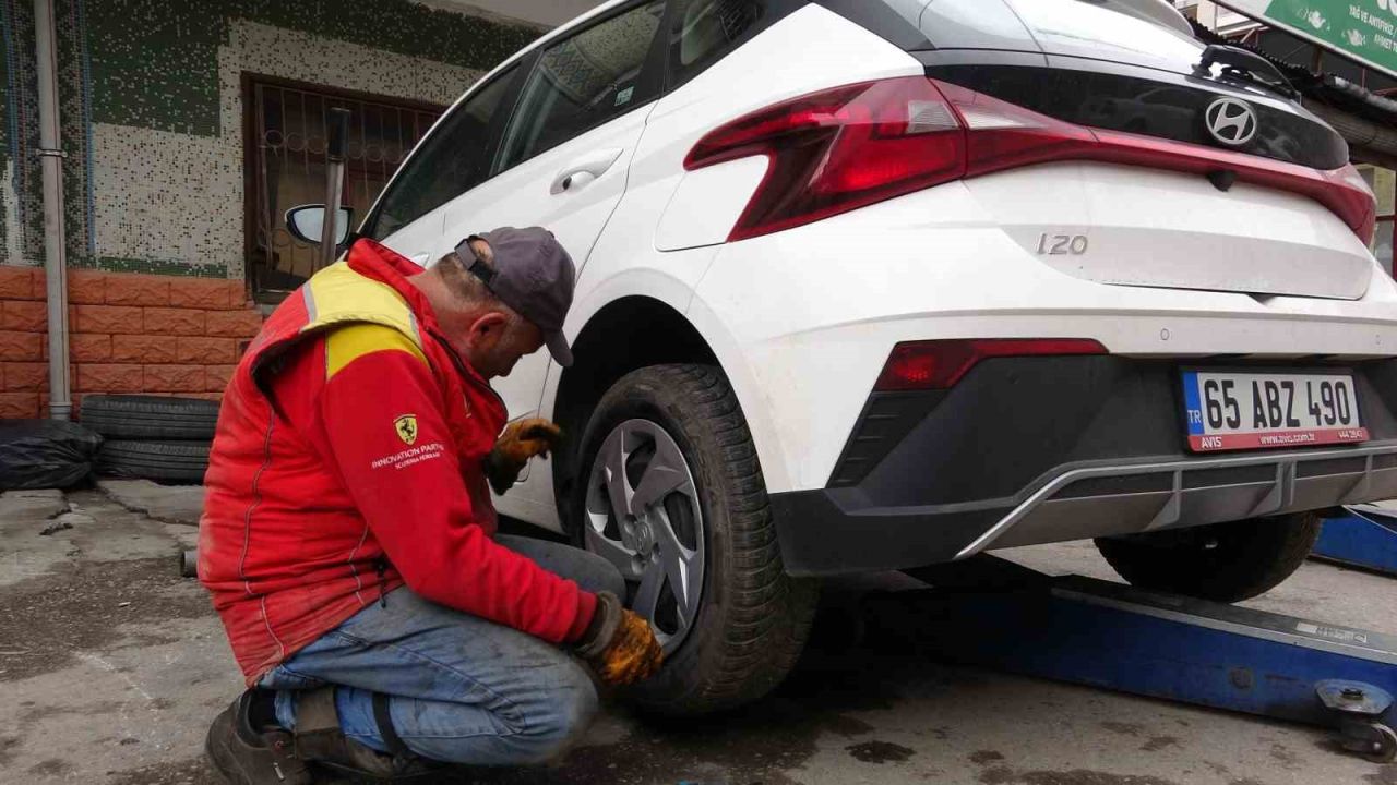 Van'da Kış lastiği yoğunluğu