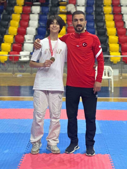 Erzurum Büyükşehir Belediyespor Kick Boksta Türkiye finallerinde