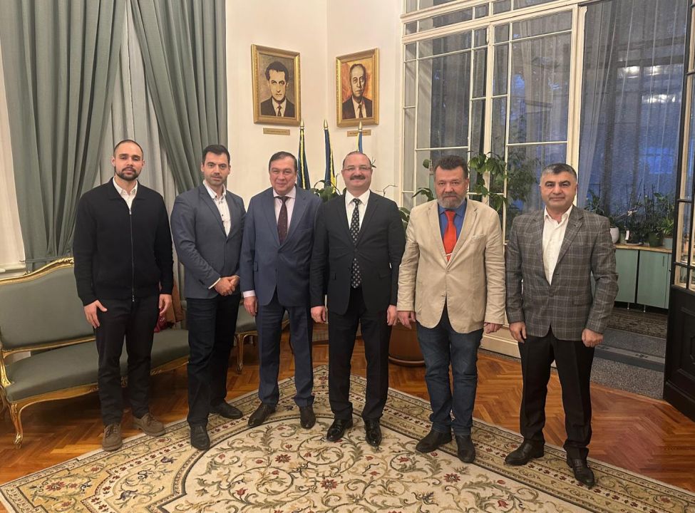 Rektör Hacımüftüoğlu, Romanya’da temaslarda bulundu