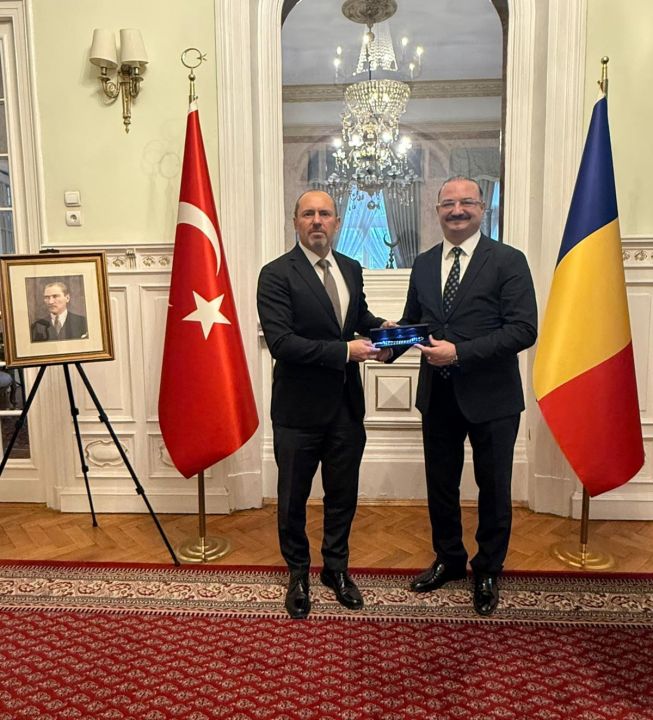 Rektör Hacımüftüoğlu, Romanya’da temaslarda bulundu