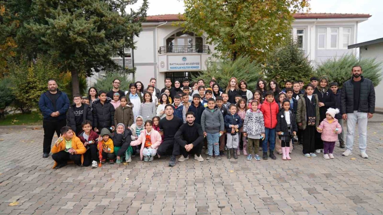 Battalgazi’de hizmetler ilçenin dört bir yanında devam ediyor