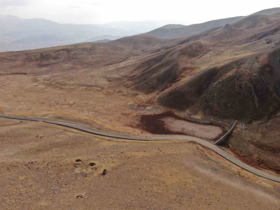 Van'ın doğal güzelliği, Antik Urartu Barajı kurudu