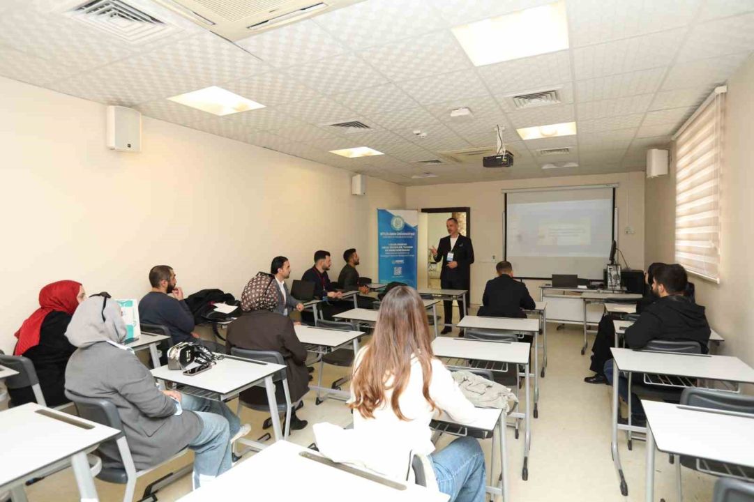 BEÜ’de "1. Uluslararası Akıllı Sistemler, Tasarım ve Enerji" Konferansı başladı