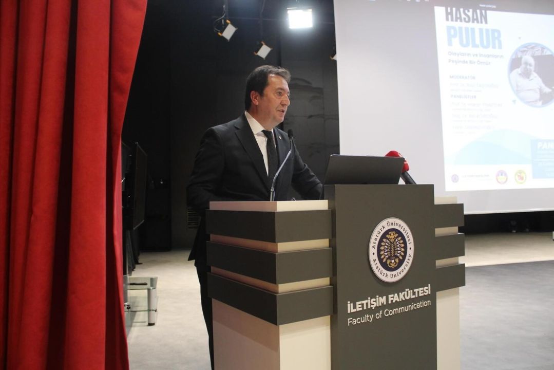 Erzurum'da hemşerileri Türk basınının duayen ismi Hasan Pulur’u unutmadı