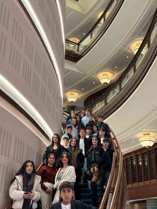 Hakkarili öğrenciler Ankara gezisinden döndü