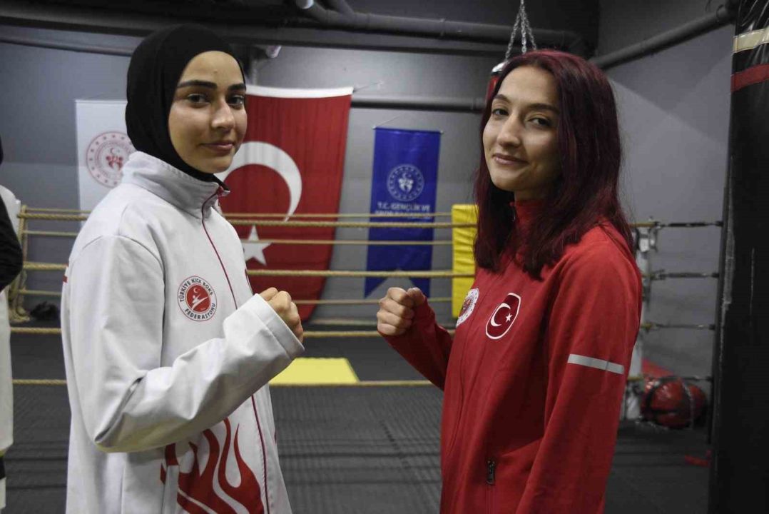 Bitlisli Korkmaz kardeşlerden çifte başarı