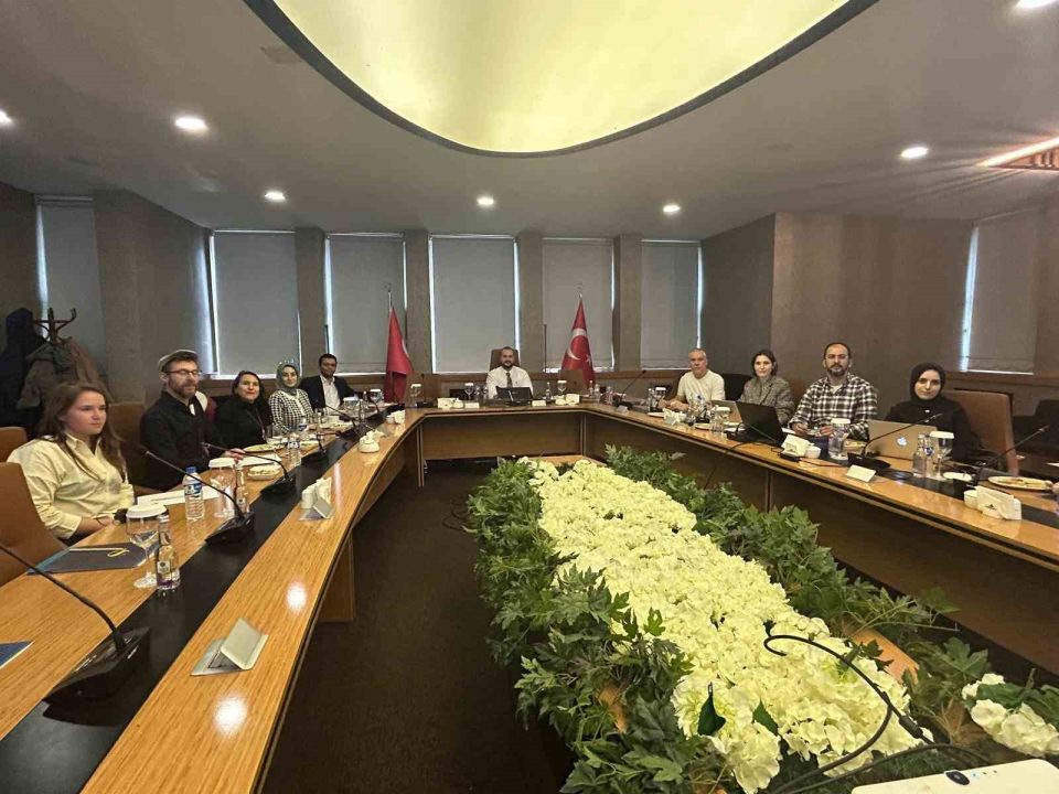 Erzurum’da geleceğin liderleri yapay zekâ ile yetişecek