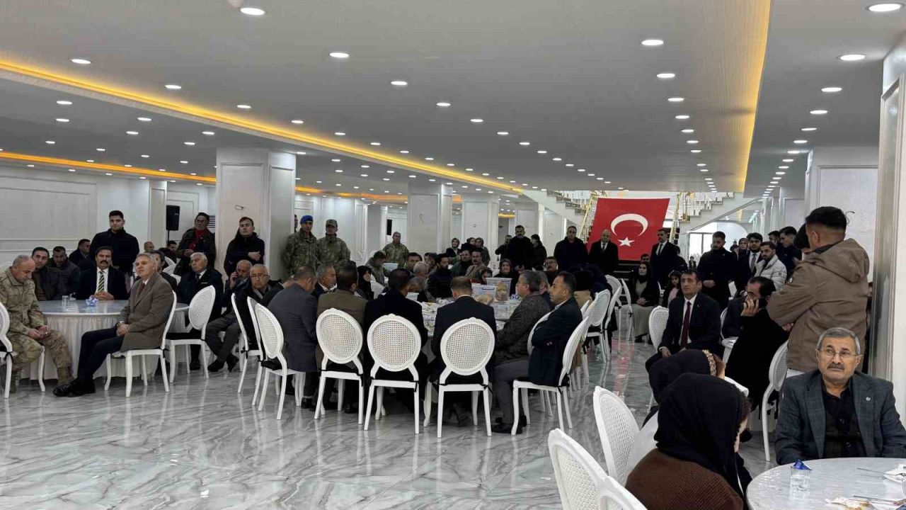Yüksekova’da şehit aileleri ve gaziler için anlamlı gece