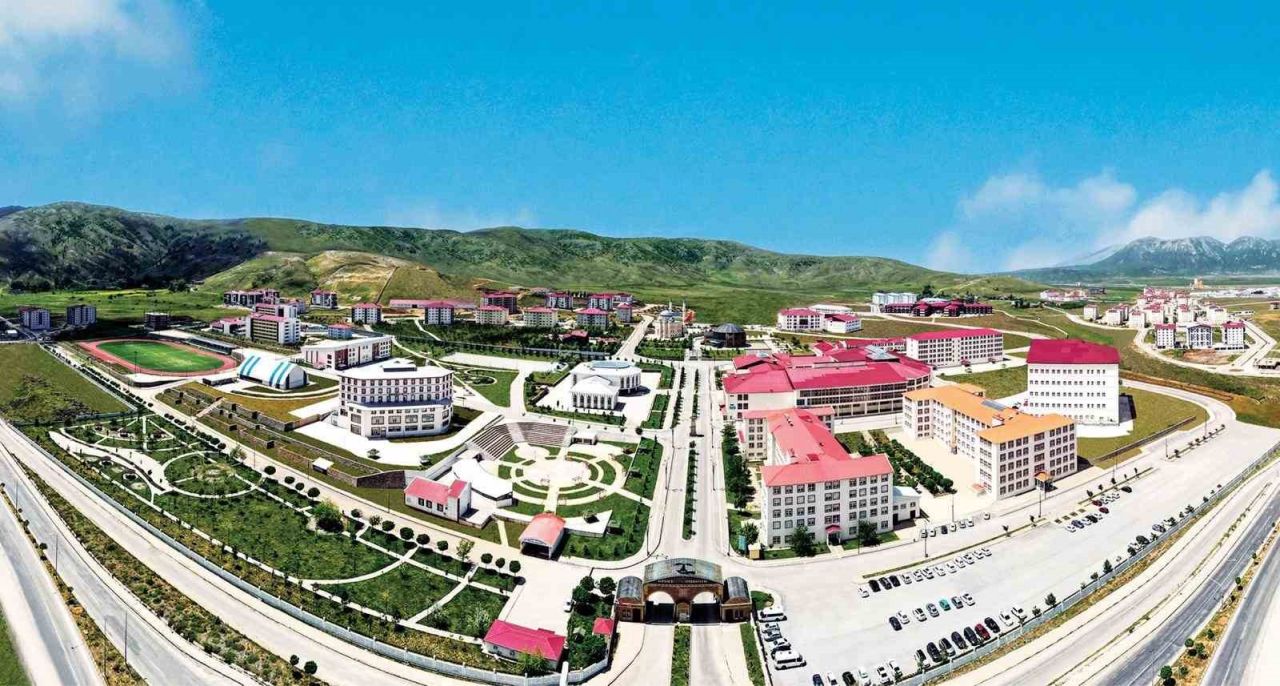 Bitlis Eren Üniversitesi, 201 üniversite arasında ilk 10’da yer aldı