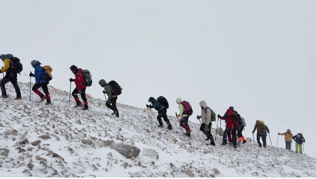 Artos Dağı’nda tipi ve fırtına: Dağcılar geri dönmek zorunda kaldı
