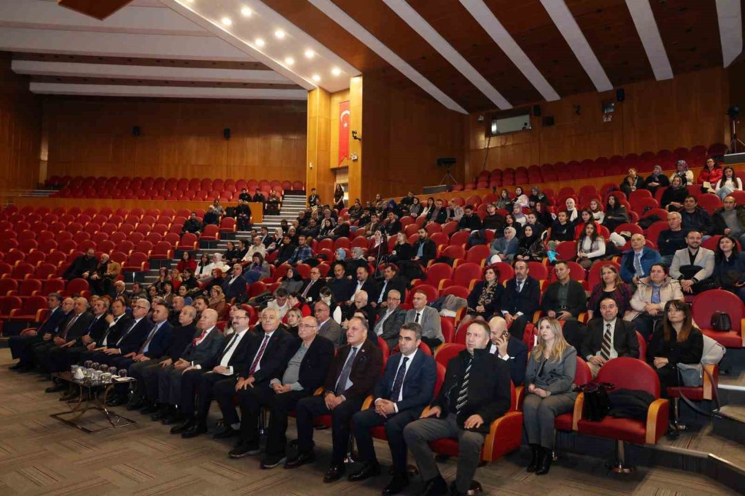 Atatürk Üniversitesinde tarım öğretiminin 180. Yılına anlamlı kutlama: "Gelecek tarımda, tarım bilimde yükseliyor"