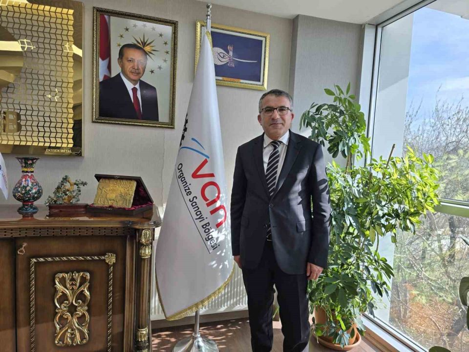 Başkan Memet Aslan’dan Miraç Kandili mesajı