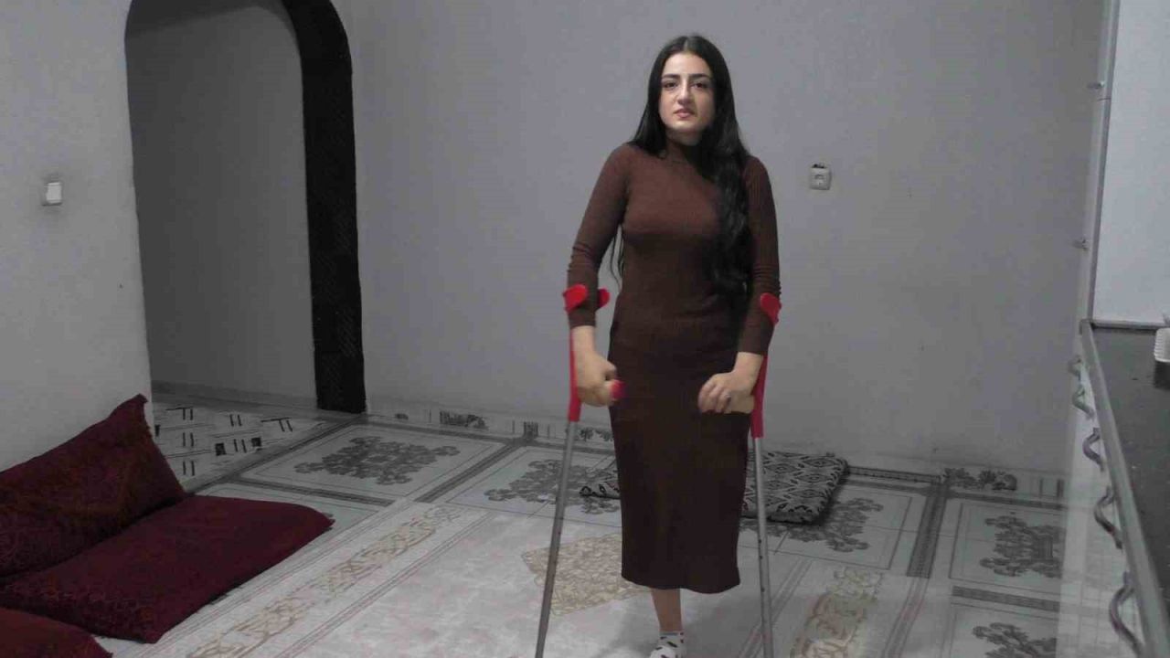 Bitlisli genç kız hayata iki kez tutundu, şimdi adım atmak istiyor