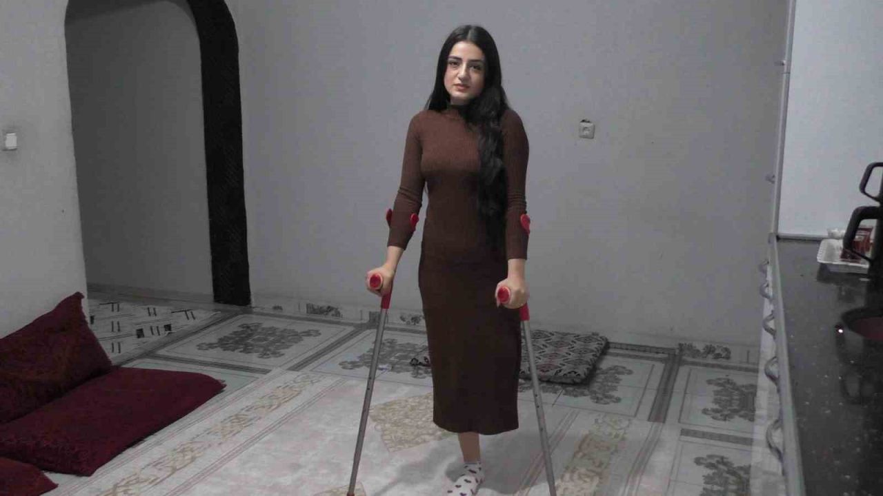 Bitlisli genç kız hayata iki kez tutundu, şimdi adım atmak istiyor