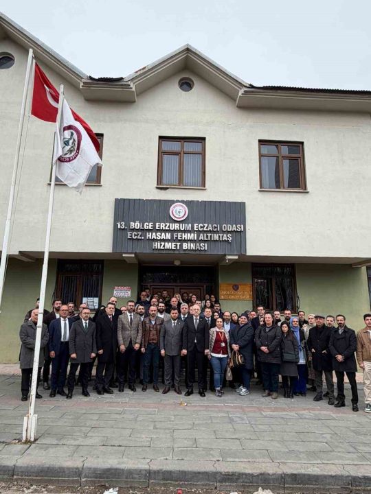 Türk Eczacıları Birliği’nden kundaklama girişimine sert tepki