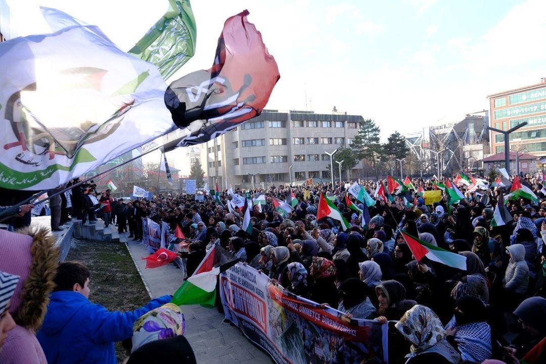 Van’da İsrail zulmüne karşı ortak tepki