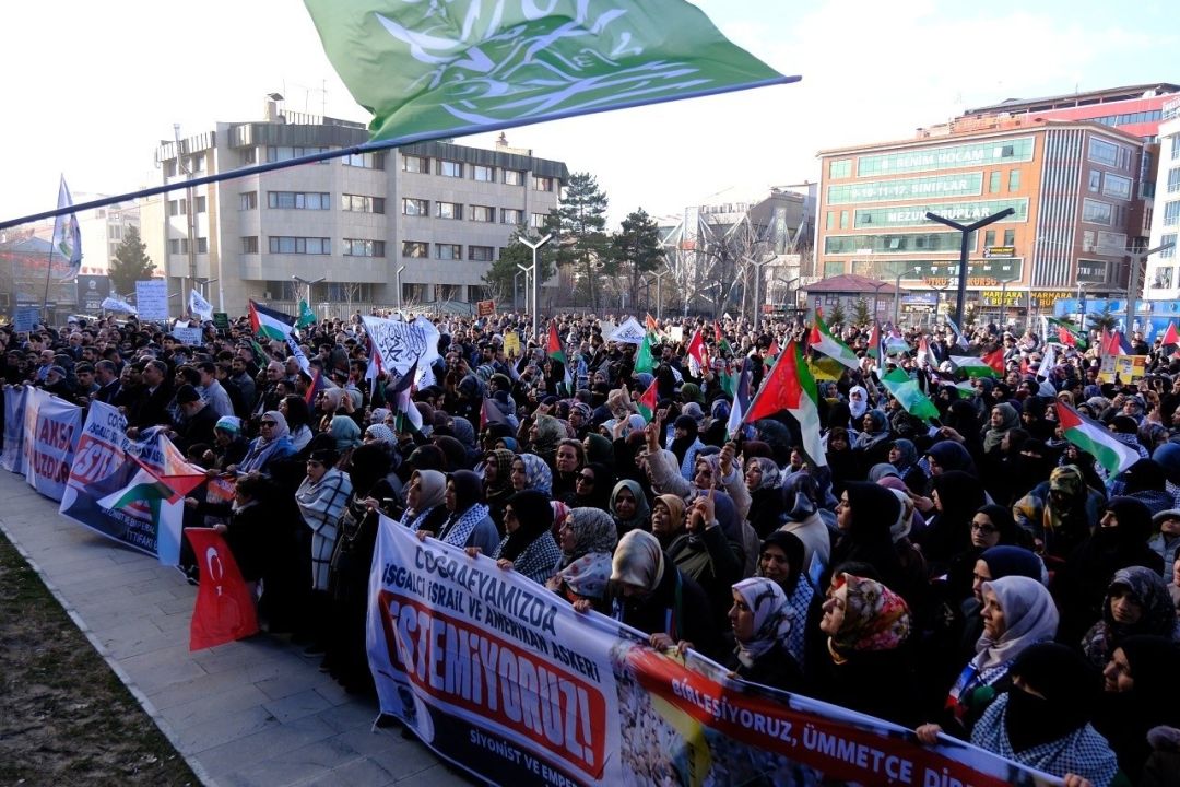 Van’da İsrail zulmüne karşı ortak tepki