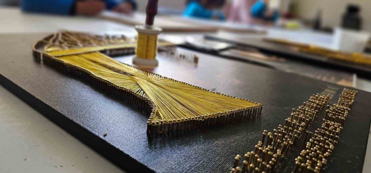 Muş'un Hasköy ilçesinde gençler filografi sanatıyla hem hobi ediniyor hem meslek öğreniyor