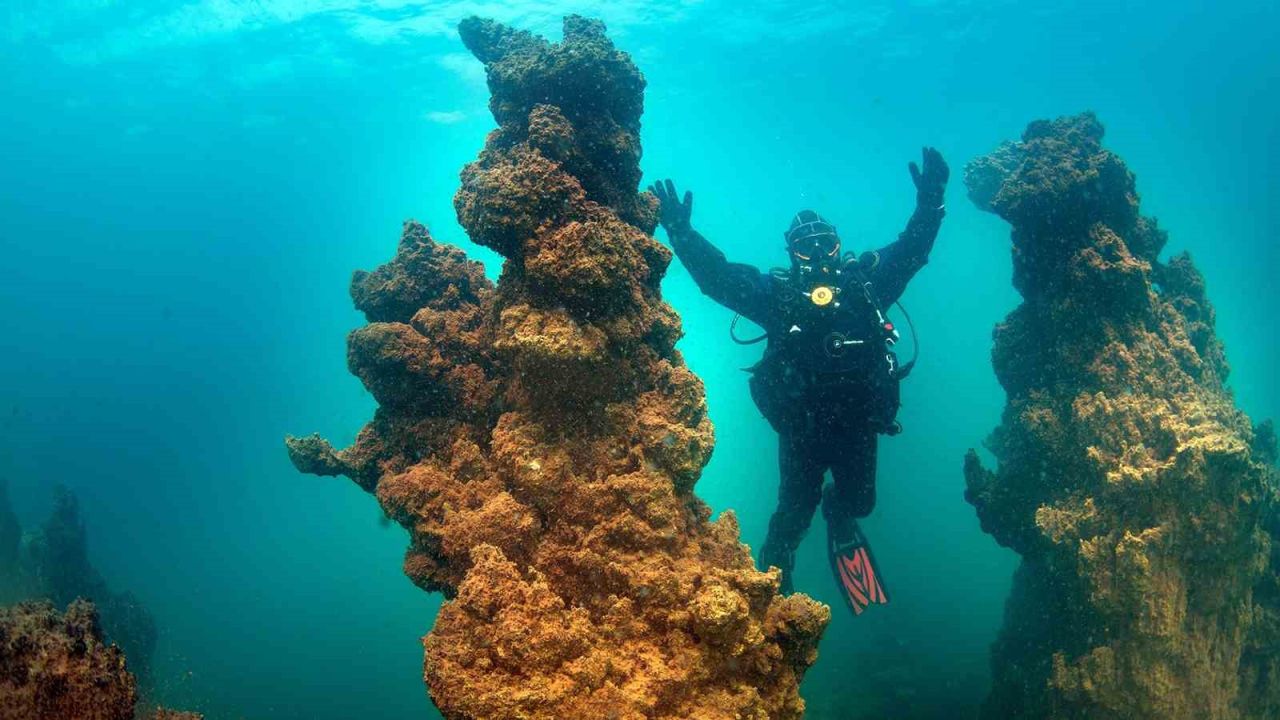 Van Gölü’nün mikrobiyalitleri Guinness rekorlar kitabına girme yolunda