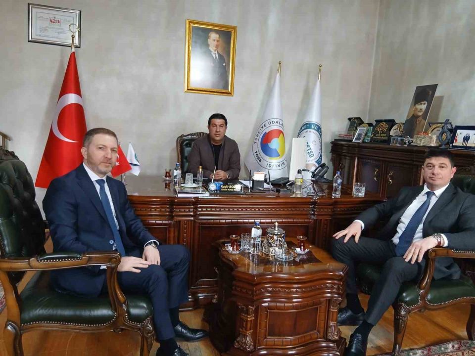 Türkiye-Azerbaycan ekonomik iş birliği masaya yatırıldı