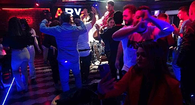 Binlerce İranlı turist Ramazan Bayramı'nı Van'da geçirdi