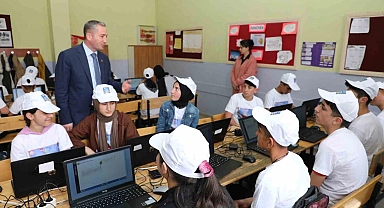Ağrı İl Milli Eğitim Müdürü Kökrek, öğrenciler ile buluştu