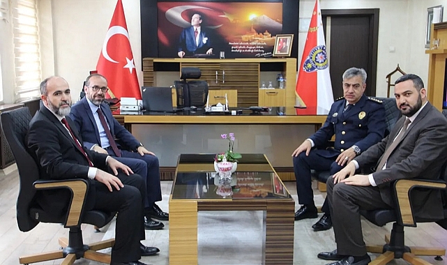 Ağrı İl Müftüsü Celal Büyük, Polis Haftası Münasebetiyle Ağrı İl Emniyet Müdürü Hasan Aydın'ı ziyaret Etti