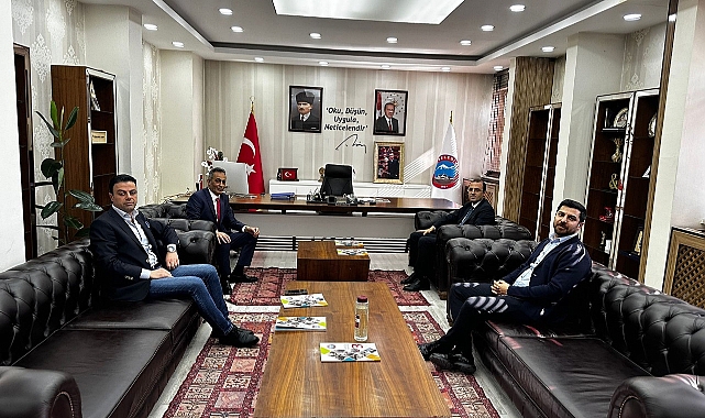 Ağrı Vali Vekili Bülent Şimşek'ten Başkan Karadoğan'a tebrik ziyareti