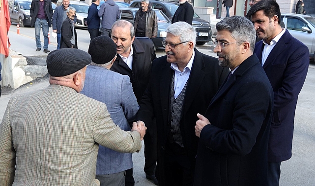 Ak Parti'de yedi koldan saha çalışması