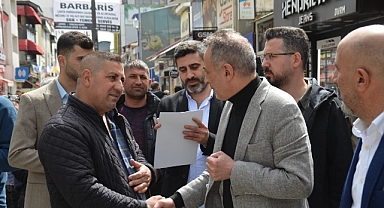 Başkan Karadoğan Sahaya indi