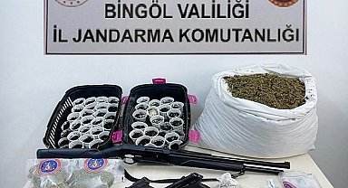 Bingöl merkezli iki ilde 'kökünü kurutma operasyonu': 15 gözaltı