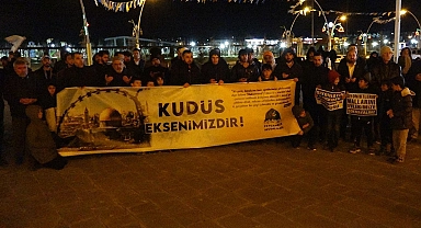"Dünya Kudüs Günü" münasebeti ile Ağrı'da basın açıklaması gerçekleştirildi