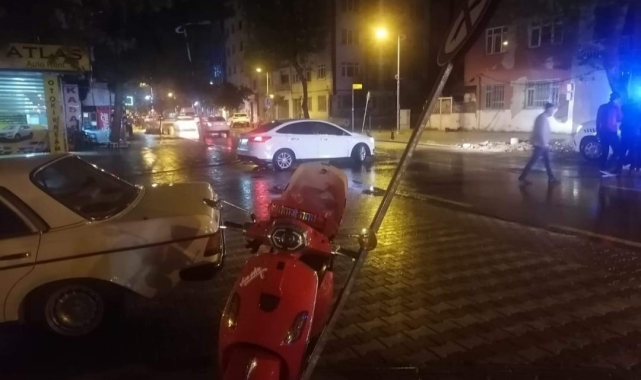 Otomobil ile motosiklet çarpıştı: 1 yaralı