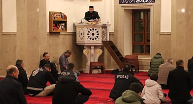 Polis Haftası'nda ilçelerde şehitler için mevlit okutuldu