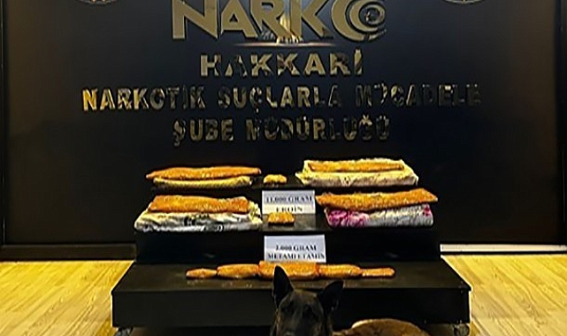 Tekstil ürünlerinin içerisine gizlenen 13 kilo uyuşturucu ele geçirildi