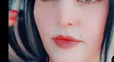 Ticari taksi ile otomobil kafa kafaya çarpıştı: 1 ölü, 4 yaralı