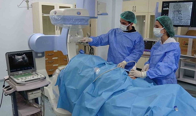 Van'da kronik ağrılar tedavi ediliyor