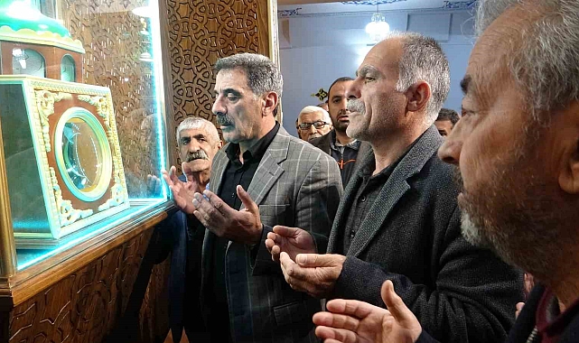 Van'da Sakal-ı Şerif'e yoğun ilgi