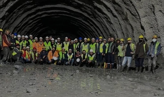 Yolculuğun 5 dakikaya inmesi beklenen '32 viraj'da ışık göründü